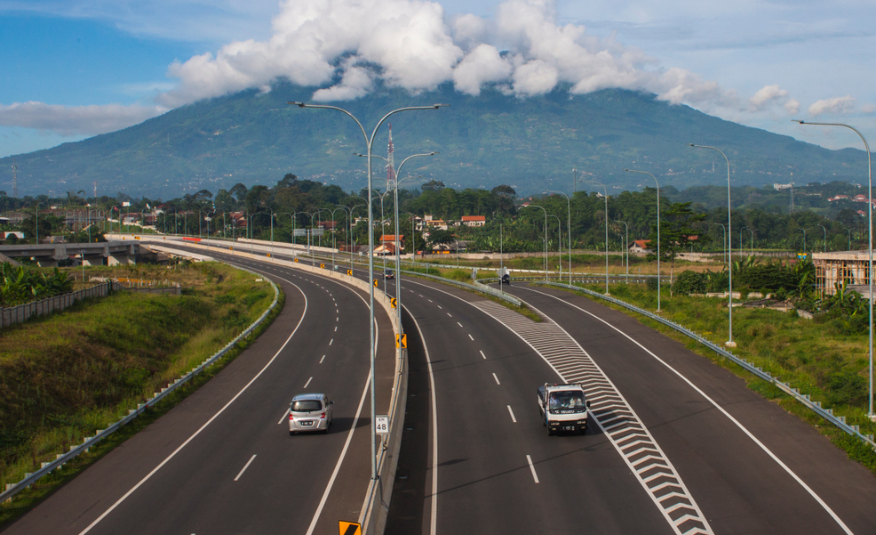 Penting! Ini 7 Peraturan di Jalan Tol yang Harus Dipatuhi Pengendara
