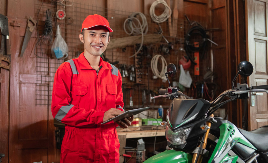 Berapa Biaya Servis Motor di Bengkel Resmi? Ini Perkiraannya!