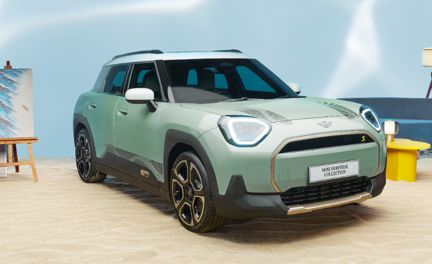 MINI Aceman SE Surfside Collection 2026