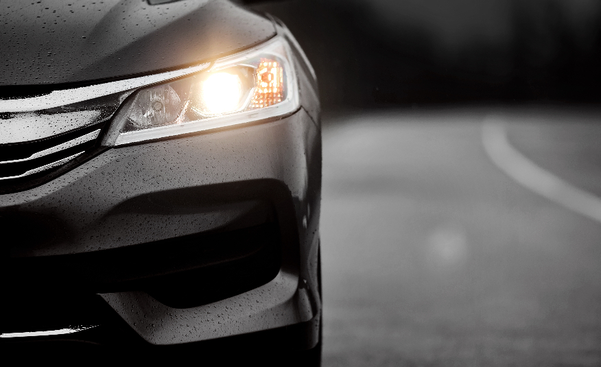 Jenis Lampu Mobil, Mana yang Paling Terang?