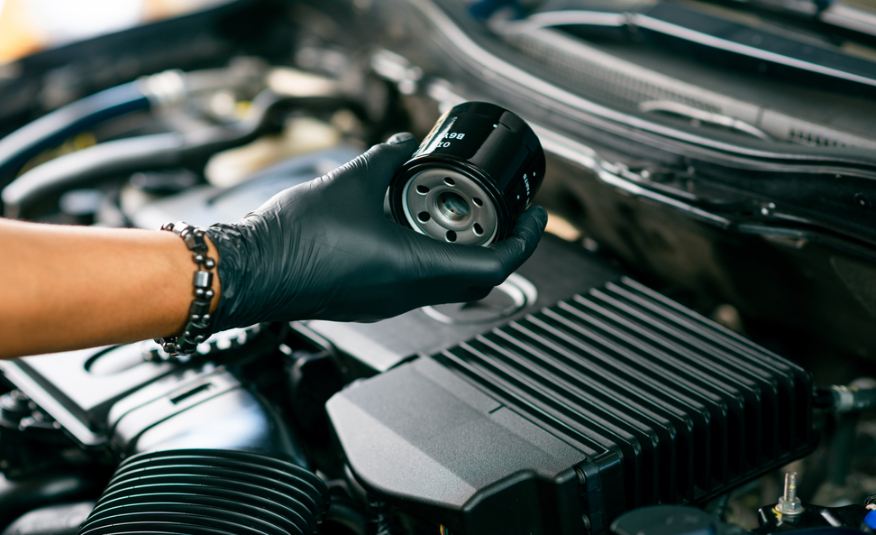 Kapan Filter Oli Mobil Perlu Diganti? Ini Jawabannya